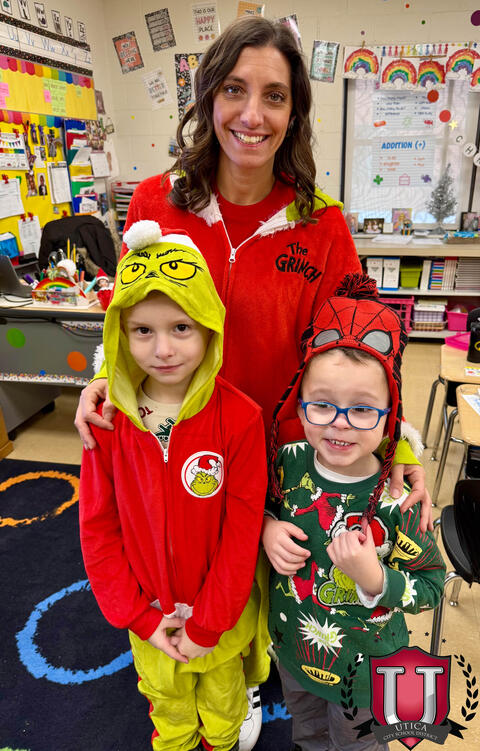 61 ਵਿੱਚੋਂ 17 ਚਿੱਤਰ