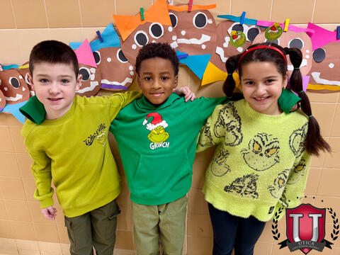 61 ਵਿੱਚੋਂ 22 ਚਿੱਤਰ