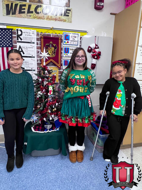 61 ਵਿੱਚੋਂ 46 ਚਿੱਤਰ