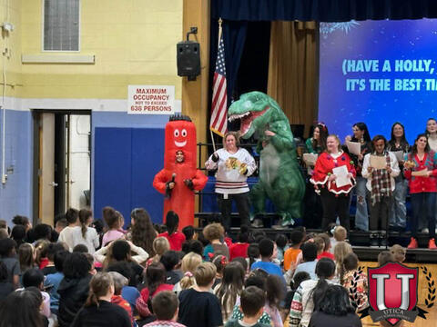 61 ਵਿੱਚੋਂ 5 ਚਿੱਤਰ 5