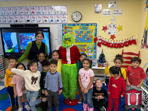 61 ਵਿੱਚੋਂ 61 ਚਿੱਤਰ