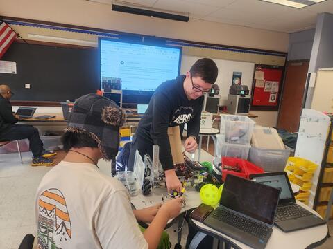 19 میں سے 6 تصویر