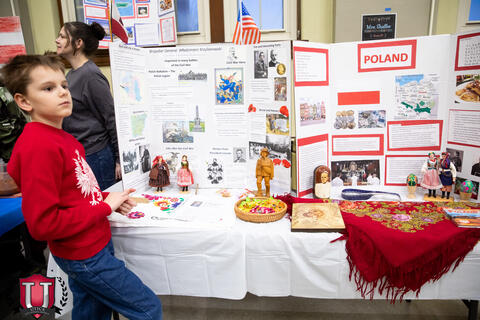 32 ਵਿੱਚੋਂ ਚਿੱਤਰ 6