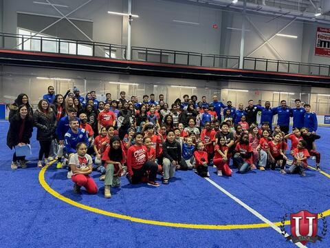 Изображение 1 из 6