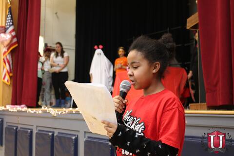 Изображение 1 из 9