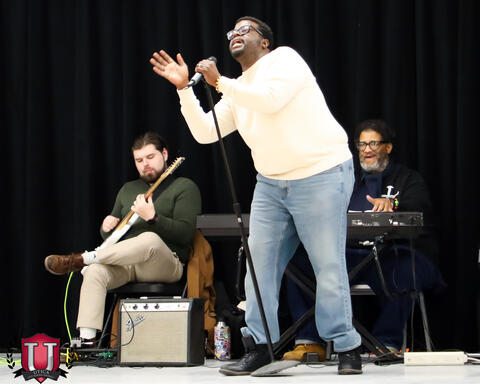 ຮູບພາບ 7 ຂອງ 35