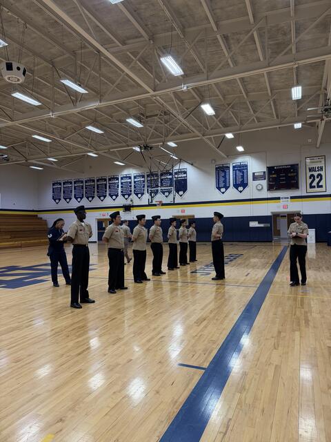 រូបភាព 8 នៃ 9