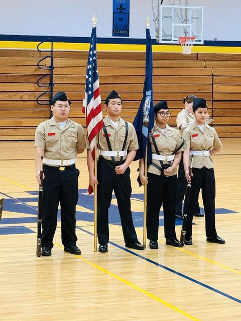 រូបភាព 9 នៃ 9