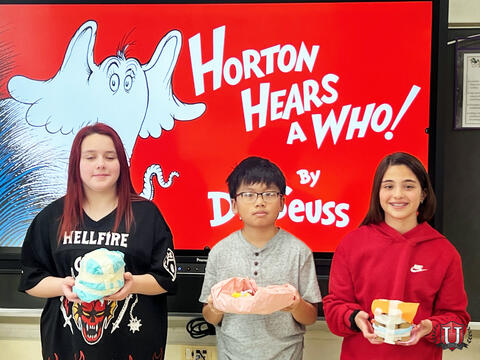 ၁၉ ရုပ်ပုံ ၉