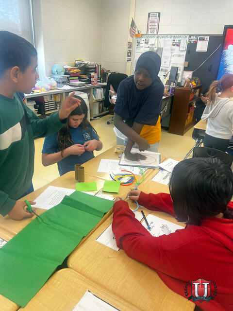 ၁၉ ရုပ်ပုံ ၁၃