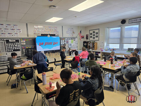 ၁၉ ရုပ်ပုံ ၁၅