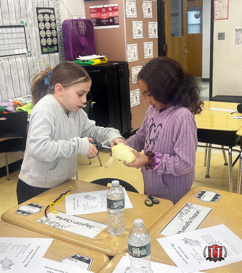 ၁၉ ရုပ်ပုံ ၁၉