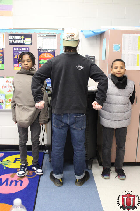 الصورة 12 من 24