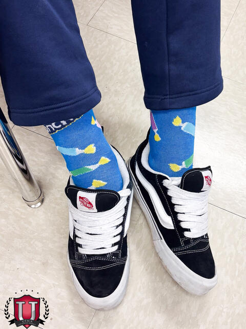 ၁၃ ရုပ်ပုံ ၇