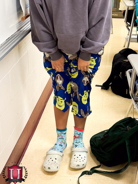 ၁၃ ရုပ်ပုံ ၁၁