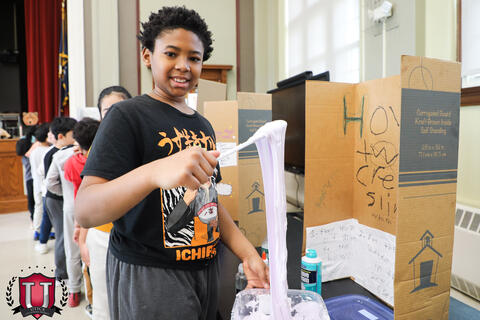 ၂၆ ရုပ်ပုံ ၇