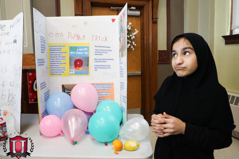 ၂၆ ရုပ်ပုံ ၁၀