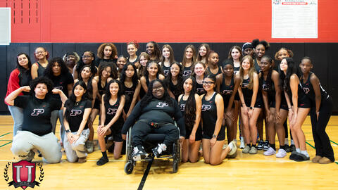 Womens Track and Field posing together