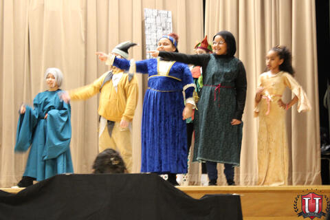 រូបភាព 29 នៃ 32