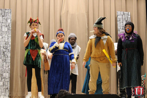 រូបភាព 32 នៃ 32