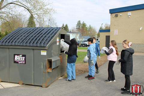 ၂၀ ရုပ်ပုံ ၁၁