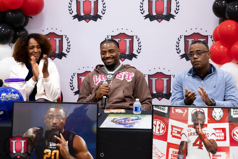 ลําดับภาพที่ 40/41