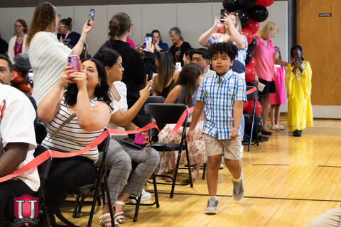 Image 10 of 39