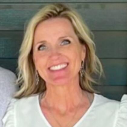 Photo of Debbie Thompson