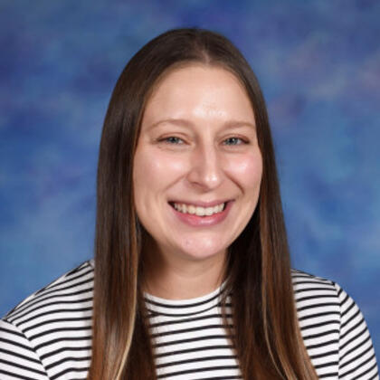 Photo of Erin Carlson