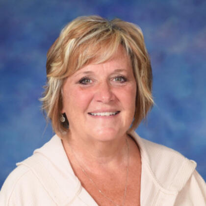Photo of Lisa Simon