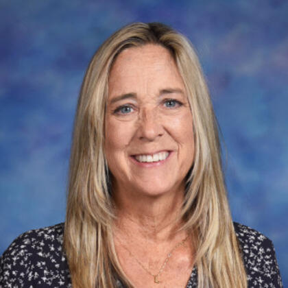 Photo of Lynn Meadows