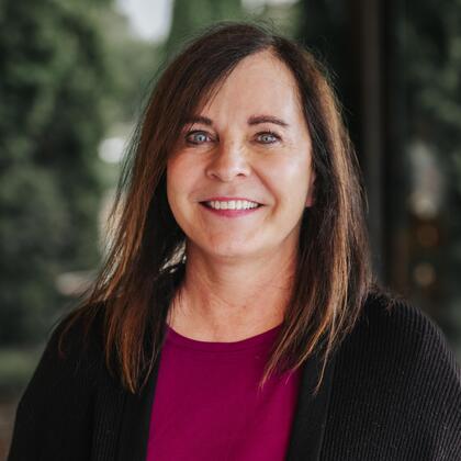 Photo of Lisa Hansen