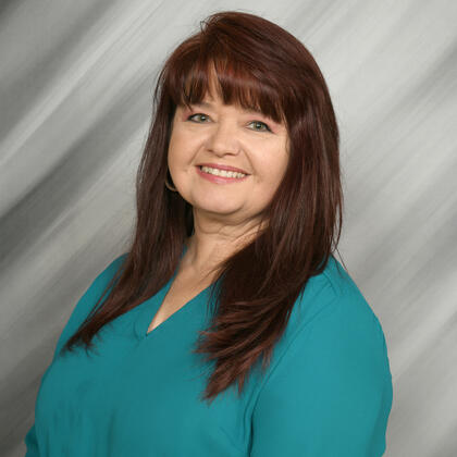 Photo of Lisa Lovell