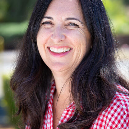 Photo of Julie McKeon
