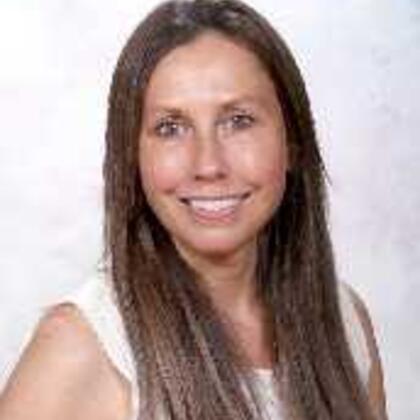 Photo of Stephanie Halbach