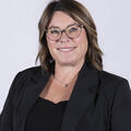 Photo of Julie Alves