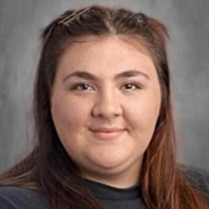 Photo of Chloe Austin