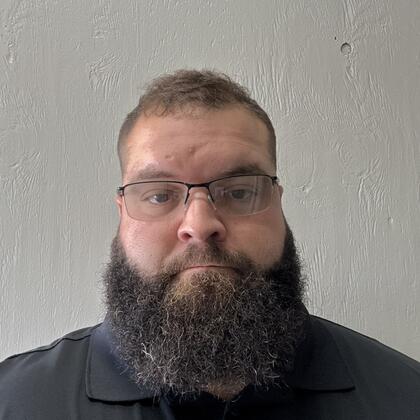 Photo of Russ Hernandez