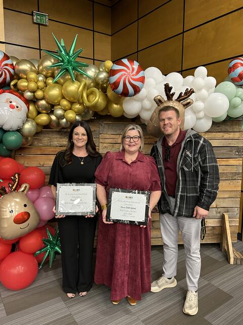 Amanda Davis, Laura Sylvest, Jared Garrett