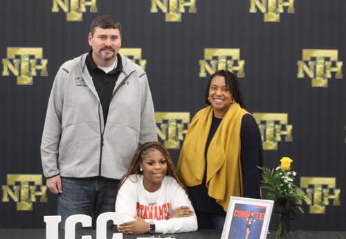 New Hope High School senior girls basketball player Tyrianna Frison