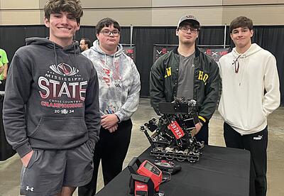 New Hope Robotics High School team