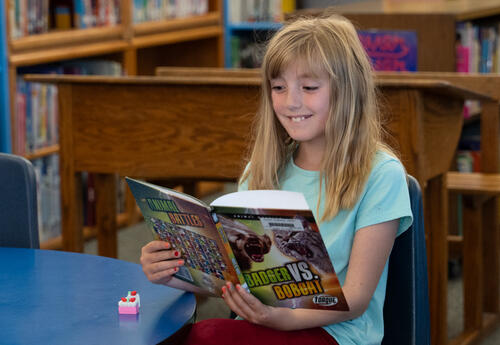 riviera elem student