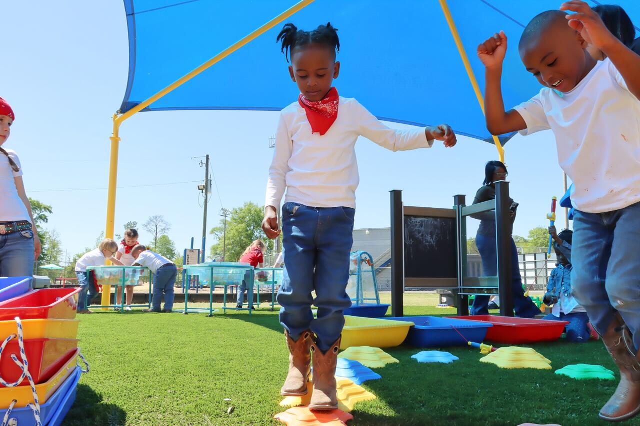 Clarke County Early Learning Collaborative Receives Grant from Dart Container Corporation