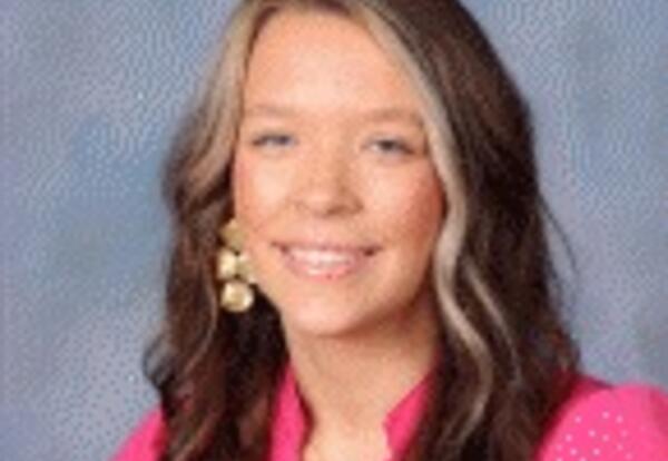 Photo of Lynna Clair Loper