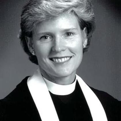Photo of Reverend Catherine Putnam