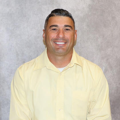 Photo of Matthew Saenz
