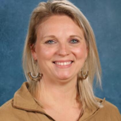 Photo of Lauren Svonavec