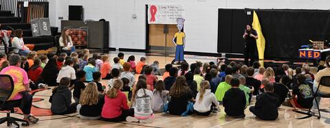 Red Ribbon Week Photo 03