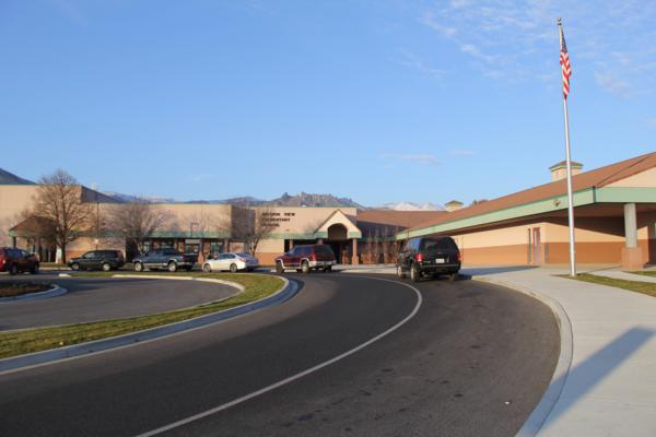 Mission View - Parent drop off and pick up lanes