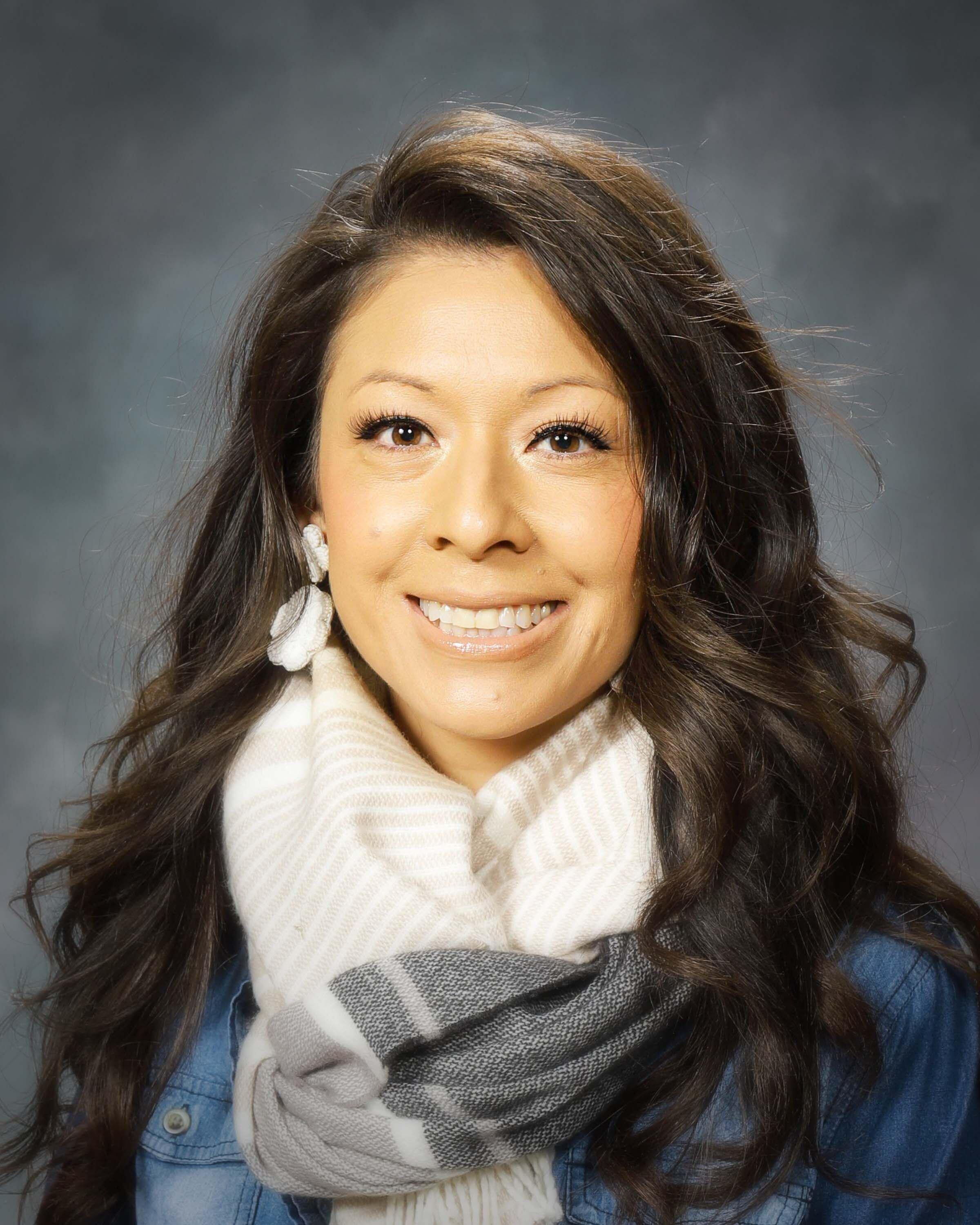Donna Limón, Assistant Principal 
